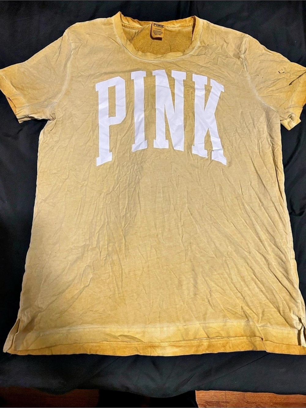 PINK Graphic Tee in Yellow & White Size Medium